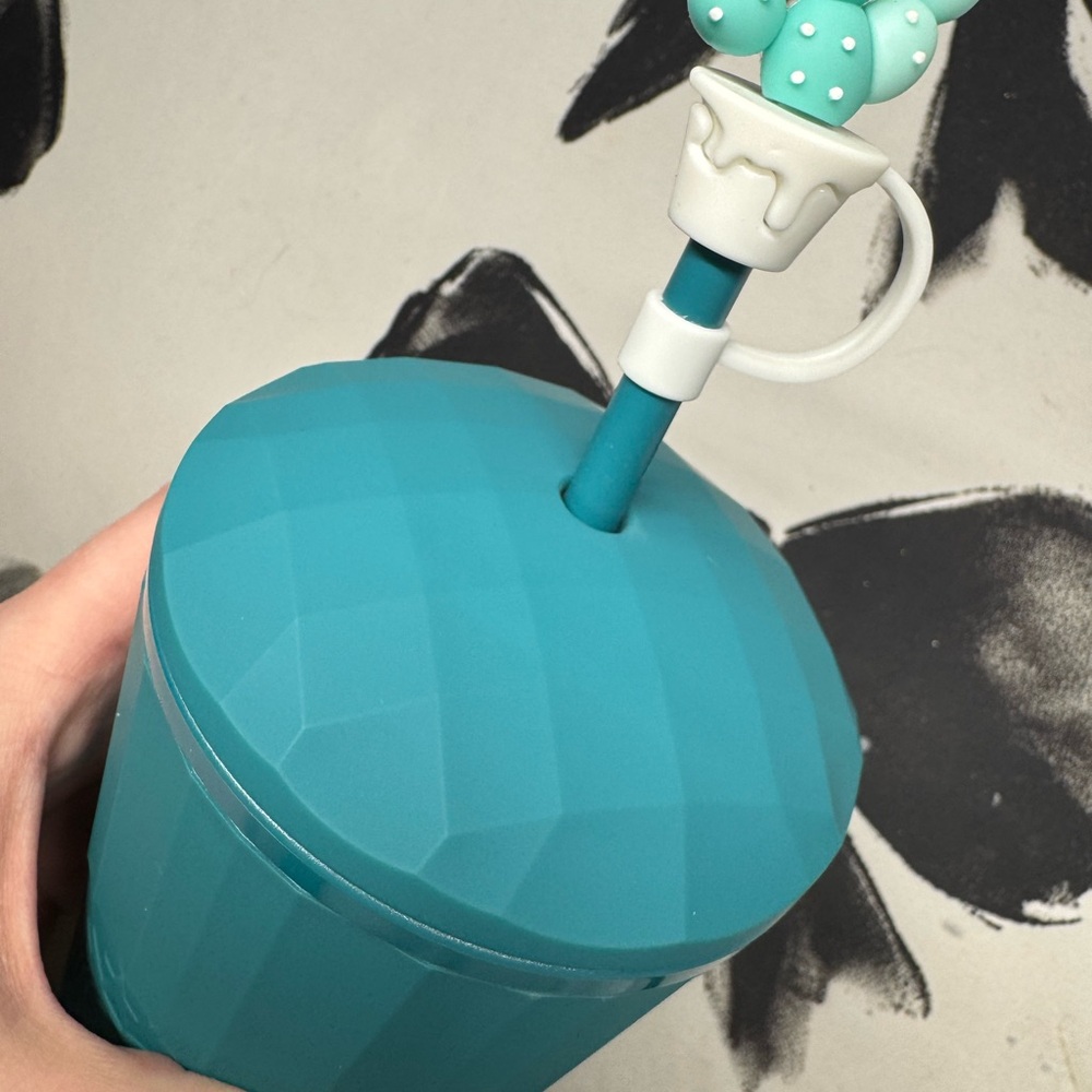 BNWT Starbucks Tumbler Matte Blue Dome Lid China Release  2022 - Picture 6 of 9